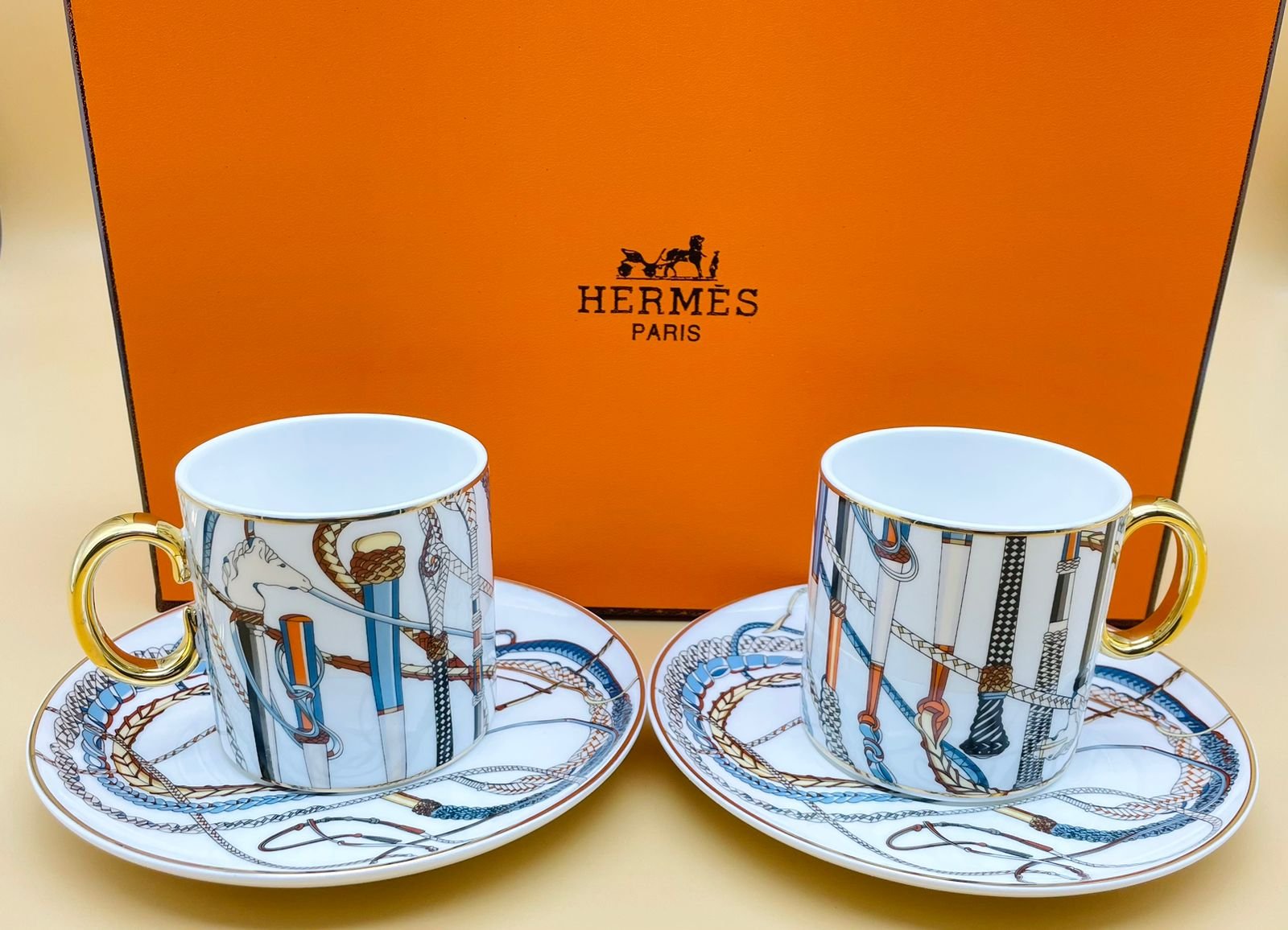 Hermes Tea set of two